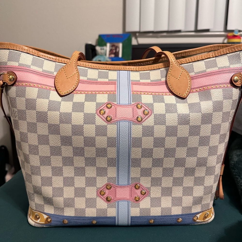 Limited Edition Damier Louis Vuitton Neverfull Trunk Edition GM - Picture 3 of 14